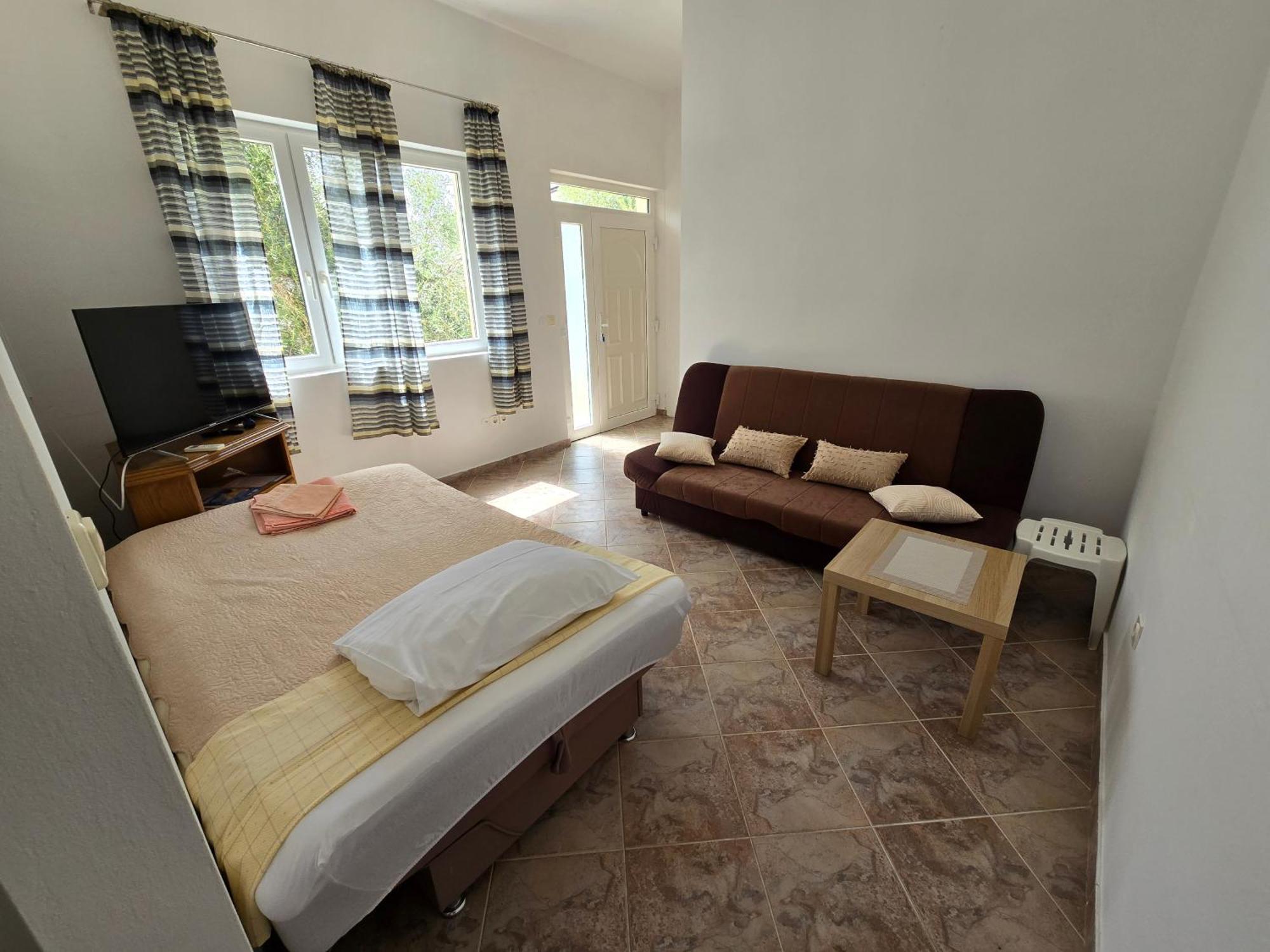 Apartman Nea 닌 외부 사진